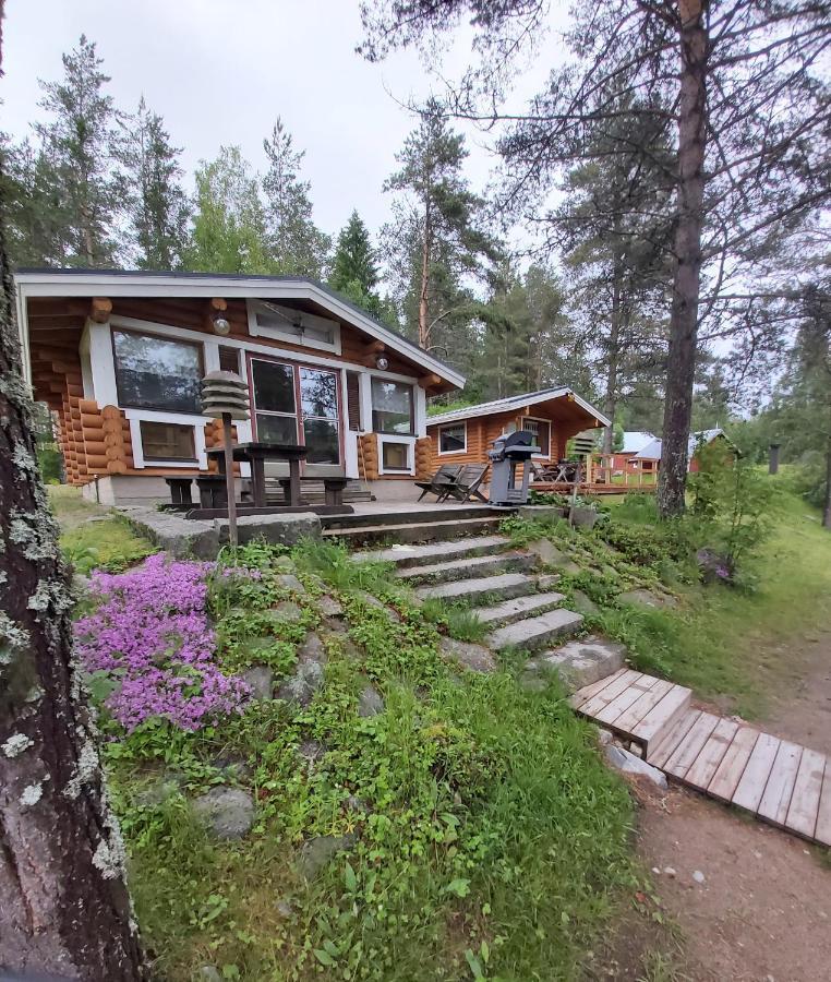 Hirsimoekki Ja Makuuaitta Hotel Karijoki ภายนอก รูปภาพ