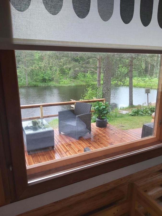 Hirsimoekki Ja Makuuaitta Hotel Karijoki ภายนอก รูปภาพ
